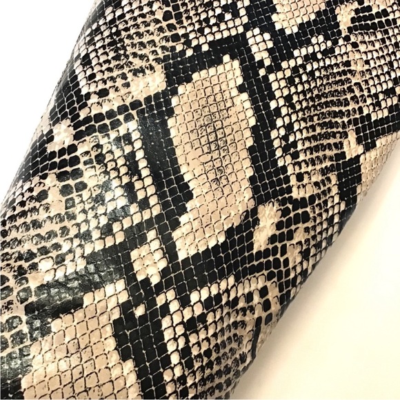 Marc Fisher Snakeskin Tall Knee High Boots Zippers Heels Animal print - Picture 6 of 13